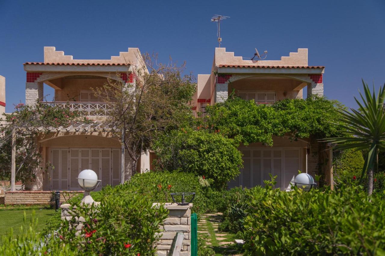 Villas Petro Beach El Alamein Exterior photo